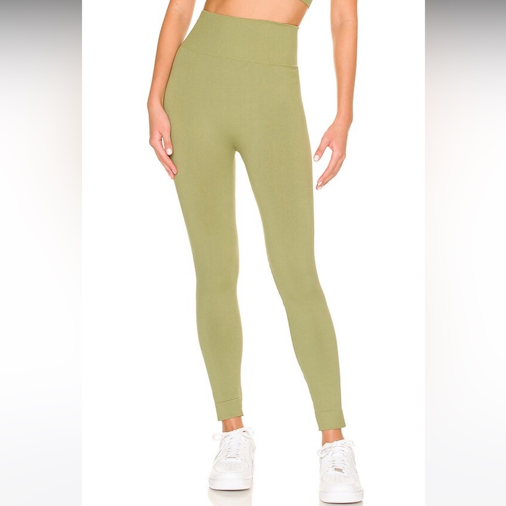 WeWoreWhat Seamless Leggings